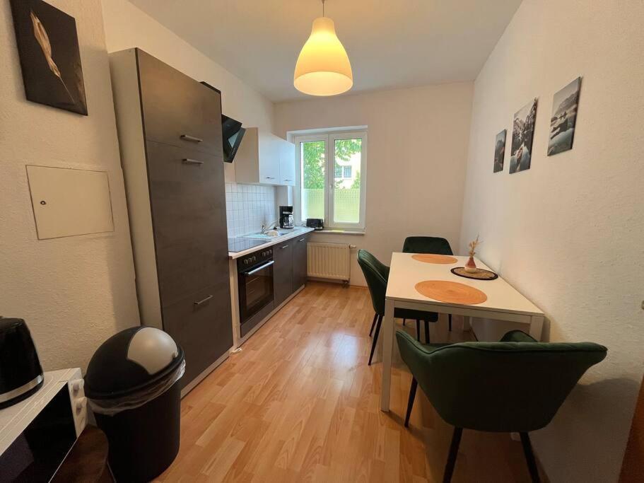 Blue Chili 22 - 2-Raum-Wohnung Im Stadtfeld Ost Magdeburg Eksteriør billede