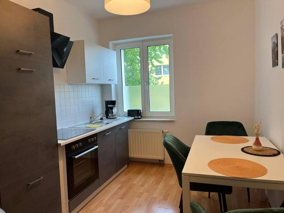 Blue Chili 22 - 2-Raum-Wohnung Im Stadtfeld Ost Magdeburg Eksteriør billede